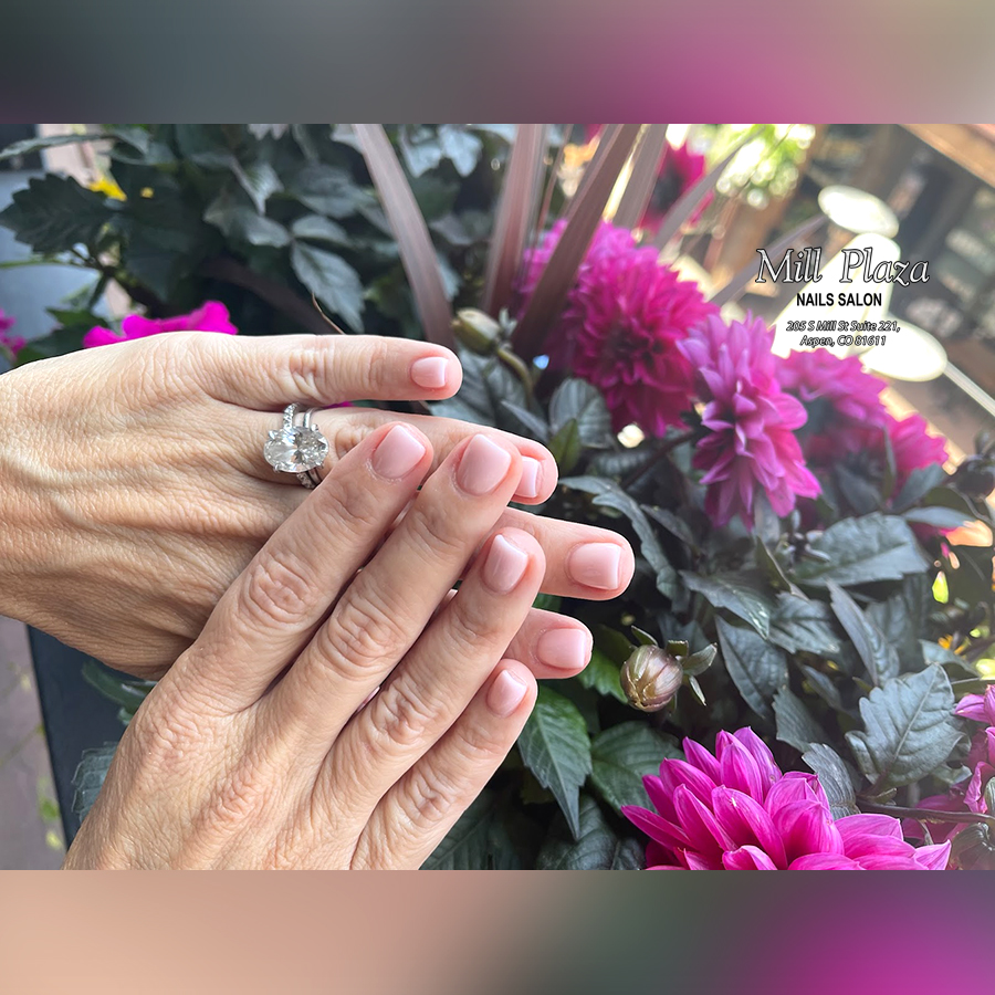Mill Plaza Nails Salon nail photo 3